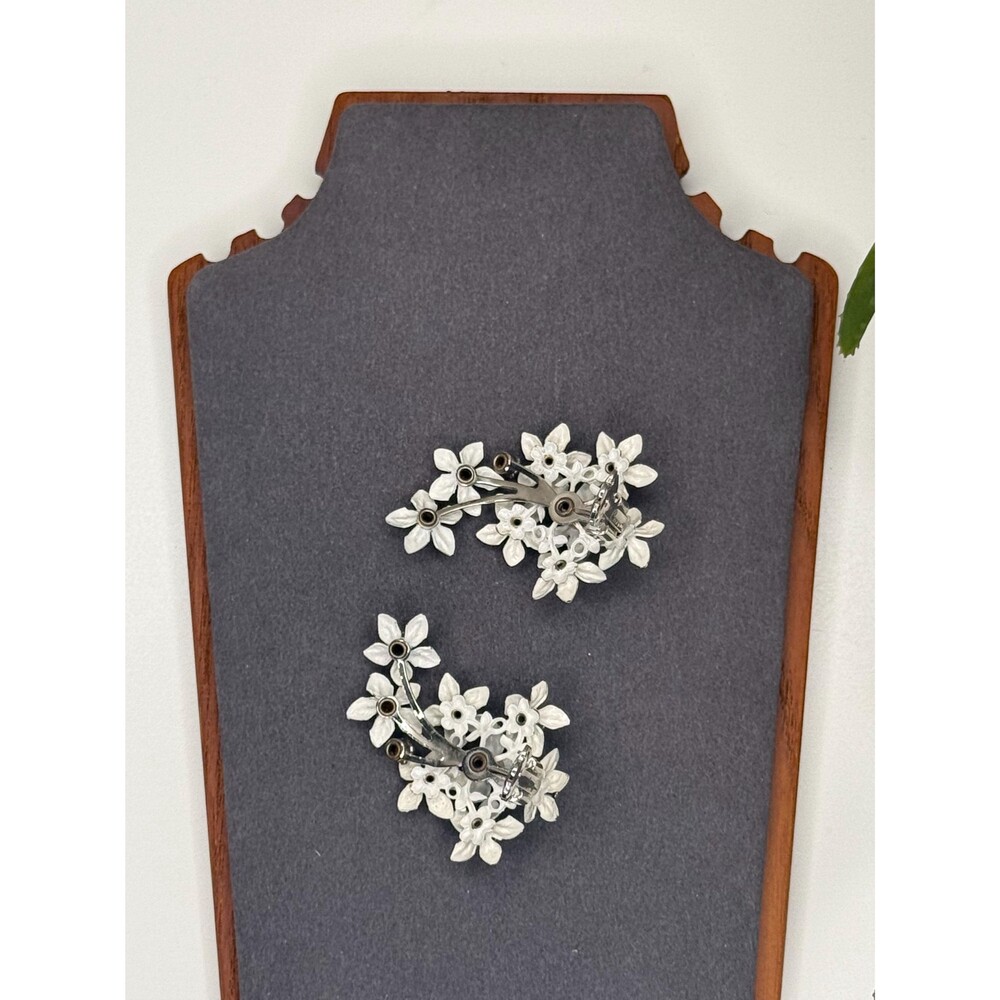 Vintage Coro Blue Enamel Flower Rhinestone Earrings | 1950s Floral Clip Ons - Picture 7 of 10